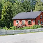 Дом отдыха Beautiful In With Kitchen *