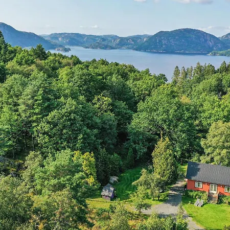 Beautiful In With Kitchen